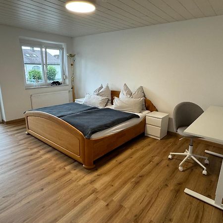 3 Zimmer Apartment Mit Flussblick - Self Check-In Eggenfelden Zewnętrze zdjęcie