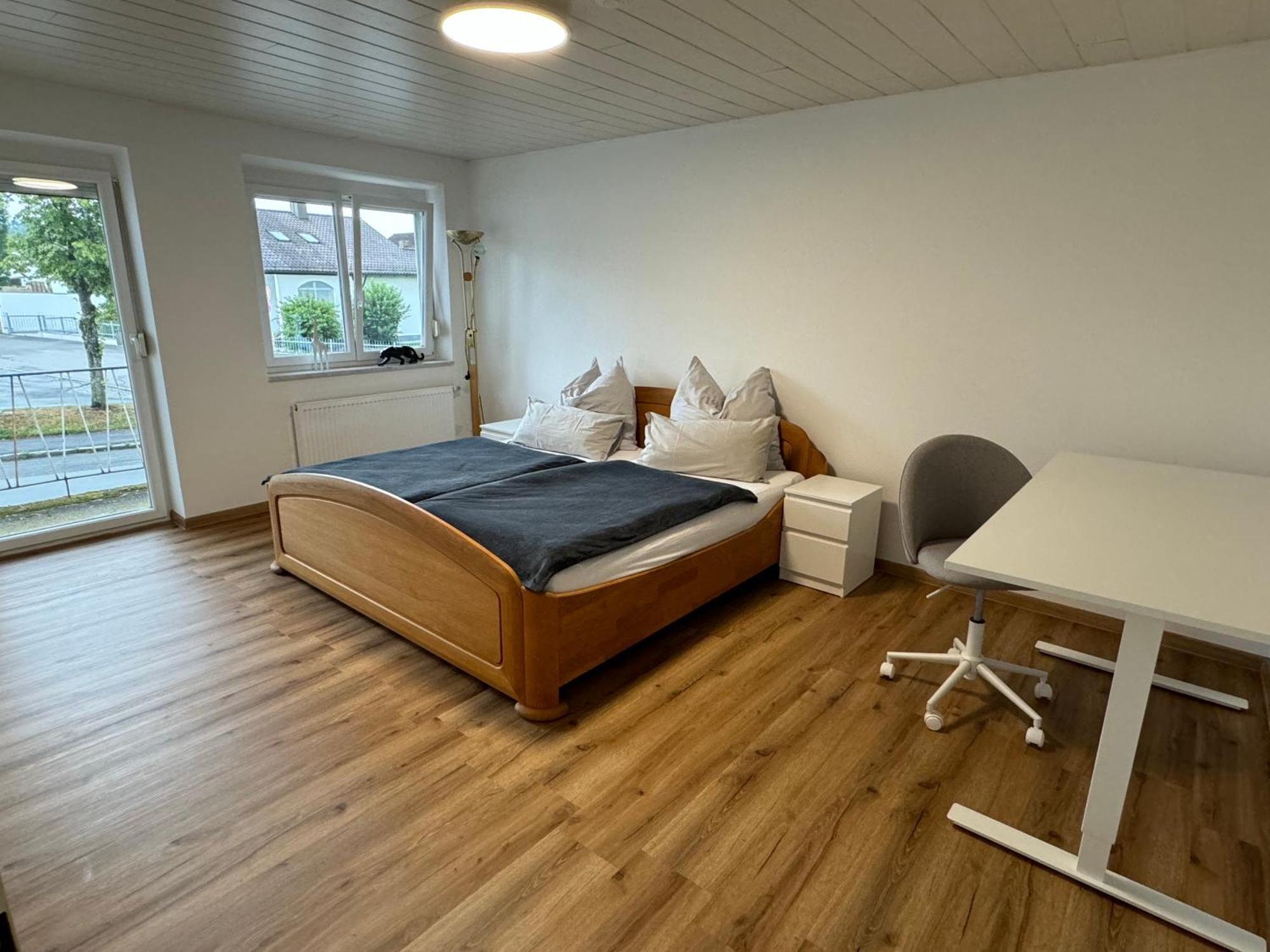 3 Zimmer Apartment Mit Flussblick - Self Check-In Eggenfelden Zewnętrze zdjęcie